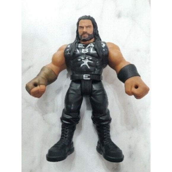 2021 Roman Reigns Bend And Bash Action Figure Tribal Chief - Picture 4 of 7